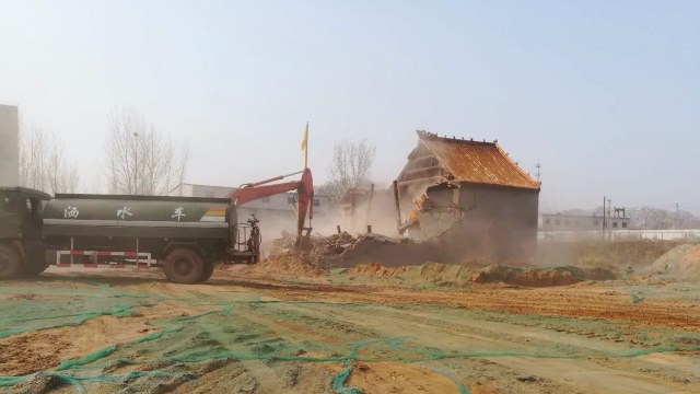 新鄭市一寺廟被拆
