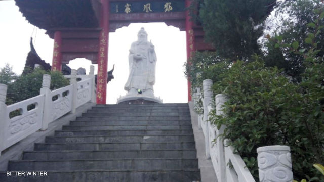老君堂村老子造像被拆前 老君堂村老子造像被拆前