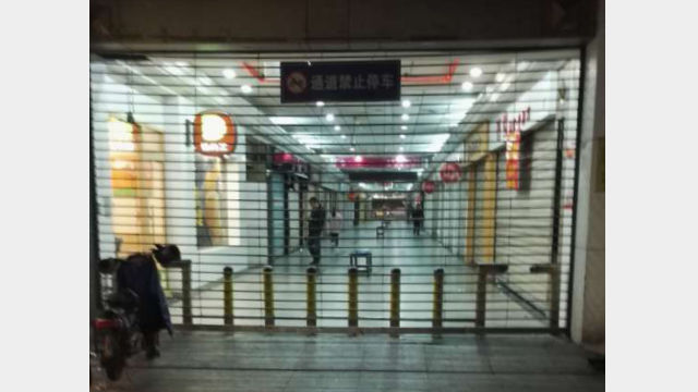 進入中亭街天主堂的入口大門被關閉(知情人提供) 進入中亭街天主堂的入口大門被關閉(知情人提供)