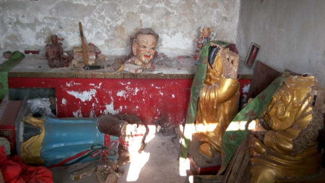 祖師廟內佛像被砸毀(知情人提供) 祖師廟內佛像被砸毀(知情人提供)