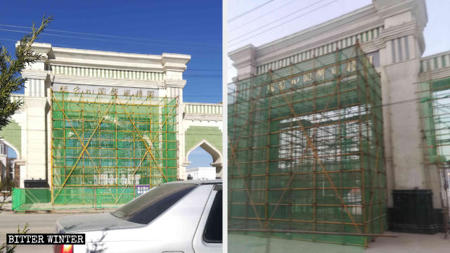 回鄉風情園阿拉伯風格的大門被改造成中國傳統的方門 回鄉風情園阿拉伯風格的大門被改造成中國傳統的方門