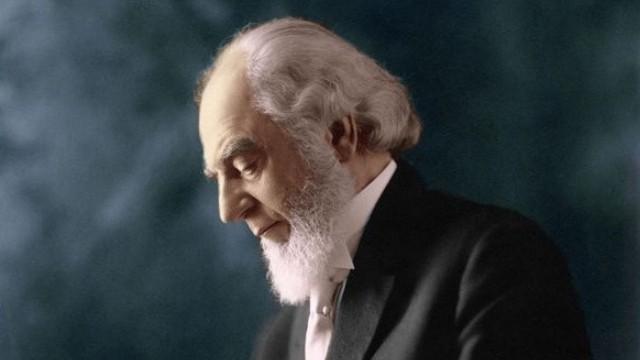 查爾斯·泰茲·羅素牧師（Charles Taze Russell，1852－1916年）
