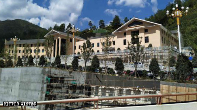 下黨村正在建設中的黨員教育基地
